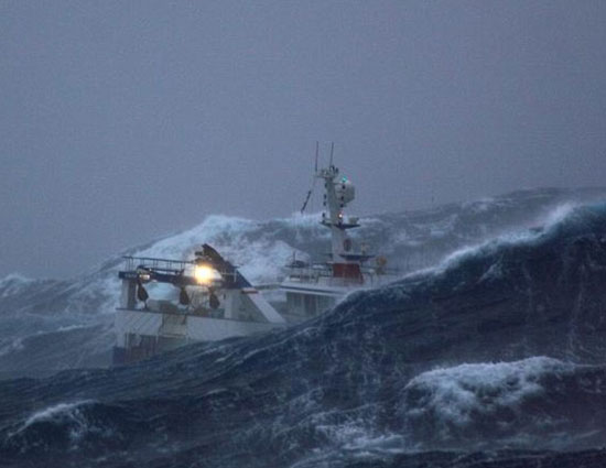 5 most mysterious oceans that do exists,oceans,mysterious oceans,the bimini road,the milky sea phenomenon,underwater falls,cuban underwater city,devils sea